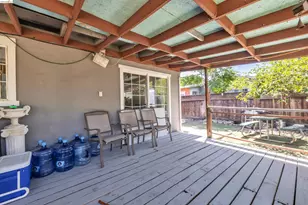2631 Mayfair Ave, Concord, CA 94520 - Photo 18