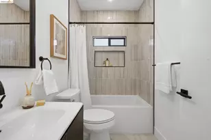 546 61st St, Oakland, CA 94609 - Photo 58