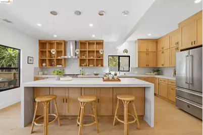 546 61st St, Oakland, CA 94609 - Photo 14
