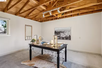 2817 Stanton St, Berkeley, CA 94702 - Photo 56