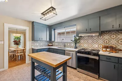 2817 Stanton St, Berkeley, CA 94702 - Photo 14