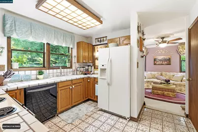 407 Country Club Ln, Napa, CA 94558 - Photo 14