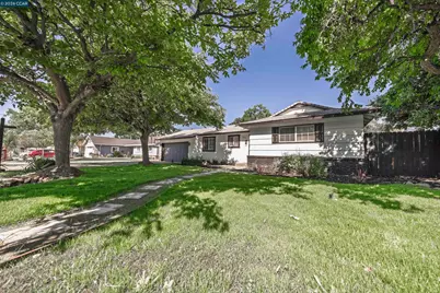 3085 Stanton Cir, Carmichael, CA 95608 - Photo 2