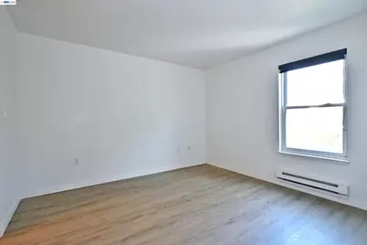 2225 23rd St #402, San Francisco, CA 94107 - Photo 12