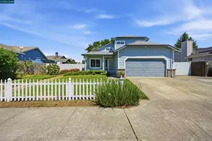 233 Belfiore Ln, Windsor, CA 95492 - Photo 2