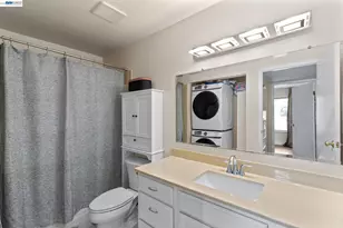 6266 Joaquin Murieta Ave, Newark, CA 94560 - Photo 24