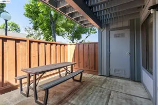 6266 Joaquin Murieta Ave, Newark, CA 94560 - Photo 26