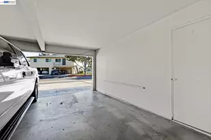 2274 Peacock Pl, Union City, CA 94587 - Photo 22