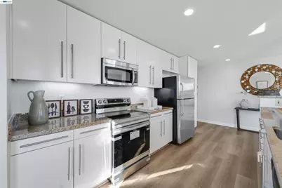 1375 Lick Ave #522, San Jose, CA 95110 - Photo 28