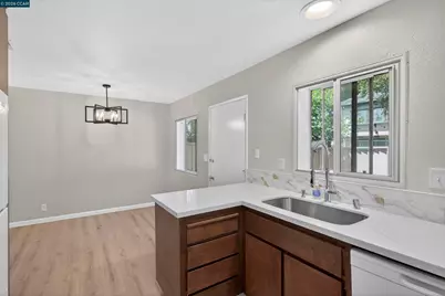 1031 Clyde Ave #1102, Santa Clara, CA 95054 - Photo 16