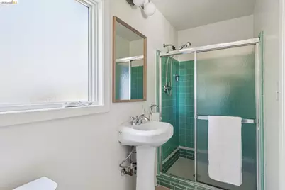 2325 Carquinez Ave, El Cerrito, CA 94530 - Photo 56