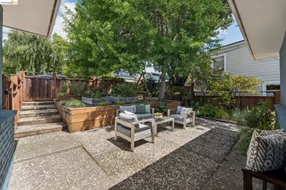 2325 Carquinez Ave, El Cerrito, CA 94530 - Photo 6