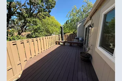 6451 Parklane Plz, Martinez, CA 94553 - Photo 18
