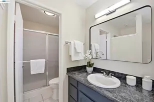 1118 Lovelock Way, Hayward, CA 94544 - Photo 14