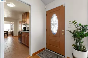 7995 Peachtree Ave, Newark, CA 94560 - Photo 6
