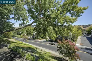 1124 Singingwood Ct, Walnut Creek, CA 94595 - Photo 10