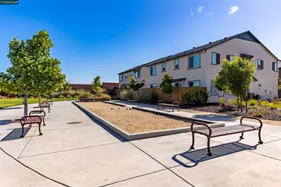 1363 Sanctuary St, Pittsburg, CA 94565 - Photo 76