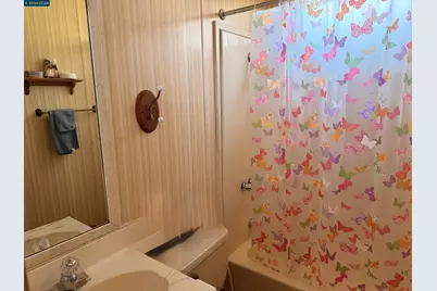 73 Donald Ln, Concord, CA 94518 - Photo 18