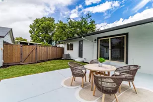 1121 P St, Livermore, CA 94551 - Photo 46
