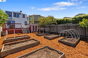 274 Staples Ave, San Francisco, CA 94112 - Photo 56
