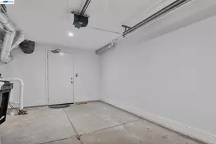 274 Staples Ave, San Francisco, CA 94112 - Photo 48
