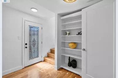 274 Staples Ave, San Francisco, CA 94112 - Photo 40