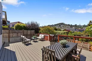 274 Staples Ave, San Francisco, CA 94112 - Photo 52