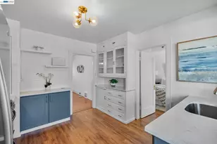 274 Staples Ave, San Francisco, CA 94112 - Photo 10