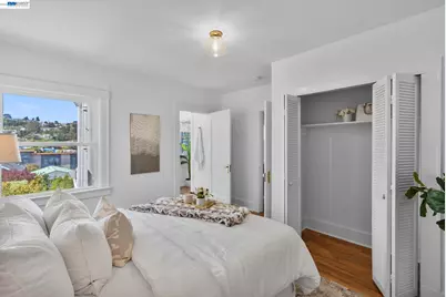 274 Staples Ave, San Francisco, CA 94112 - Photo 30