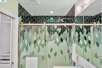 274 Staples Ave, San Francisco, CA 94112 - Photo 26