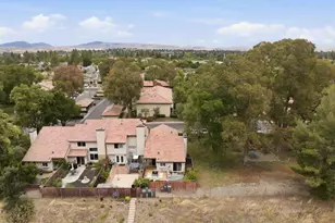 1379 Chateau Common, Livermore, CA 94550 - Photo 32