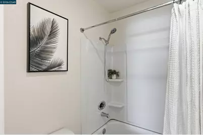 389 Belmont Street #103, Oakland, CA 94610 - Photo 18