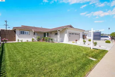 5107 Royal Palm Dr, Fremont, CA 94538 - Photo 2