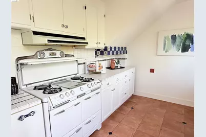 1419 Northside Ave #B, Berkeley, CA 94702 - Photo 8