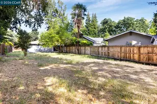 453 Bridge Rd, Walnut Creek, CA 94595 - Photo 22