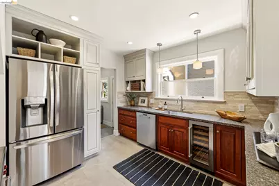 1005 Portal Ave., Oakland, CA 94610 - Photo 12