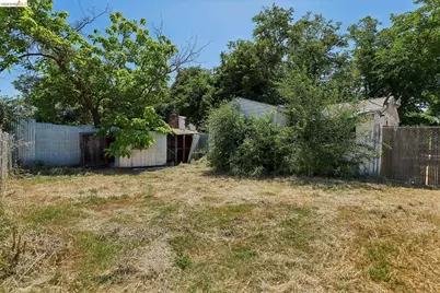 4130 Dayton St, Sacramento, CA 95838 - Photo 18