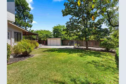 222 Jenay Ct, Martinez, CA 94553 - Photo 46