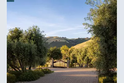 2020 Victorine Rd, Livermore, CA 94551 - Photo 70