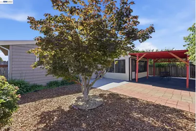 18160 Hunter Ave, San Lorenzo, CA 94541 - Photo 30