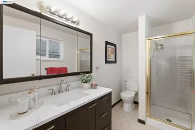 18160 Hunter Ave, San Lorenzo, CA 94541 - Photo 26