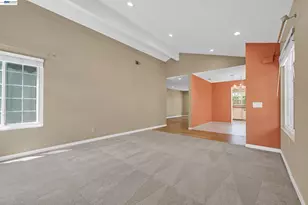 39052 Levi St, Newark, CA 94560 - Photo 10