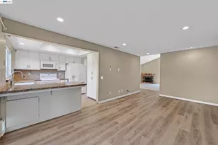 39052 Levi St, Newark, CA 94560 - Photo 16