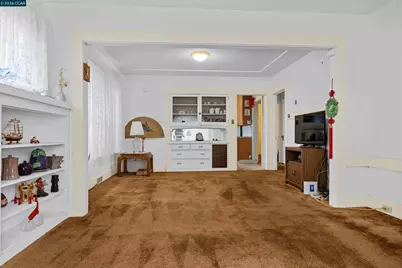2209 35th Ave, Oakland, CA 94601 - Photo 6