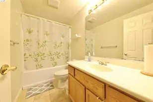 2641 Forty Niner Way, Antioch, CA 94531 - Photo 22