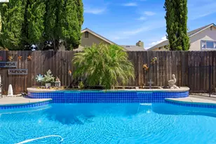 8245 Auberry Drive, Sacramento, CA 95828 - Photo 40