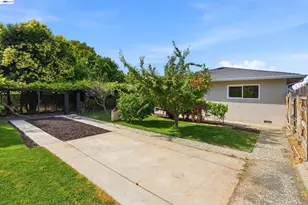 1401 Monterey Dr, Antioch, CA 94509 - Photo 16