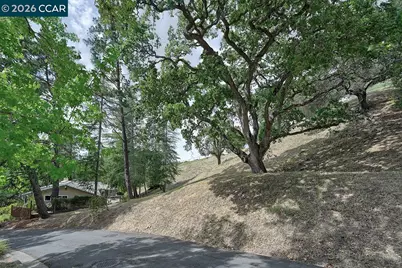 3018 Bradbury Dr, Lafayette, CA 94549 - Photo 72