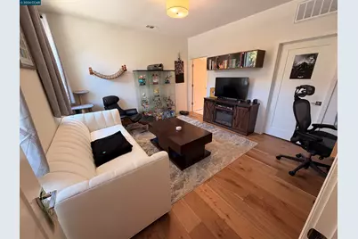 9732 Seawind Way, Newark, CA 94560 - Photo 16