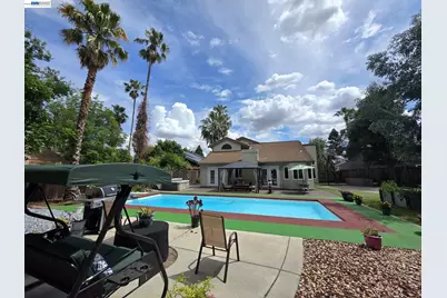 212 Marin Ct, Vacaville, CA 95687 - Photo 22
